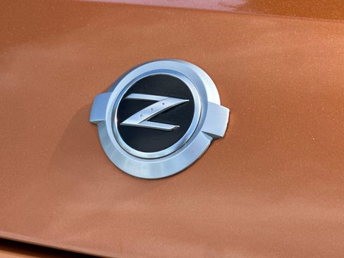 Used 2004 Nissan 350Z Touring image 22