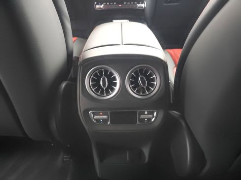 Certified 2025 Mercedes-Benz G 63 AMG 4MATIC image 31