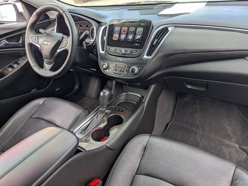 Used 2016 Chevrolet Malibu Premier w/ Driver Confidence Package II image 32
