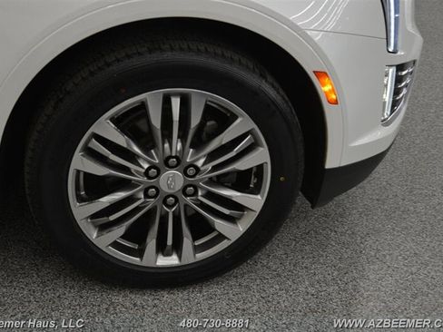 Used 2017 Cadillac XT5 Premium Luxury image 40