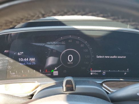 Used 2024 Cadillac Escalade Premium Luxury Platinum image 25