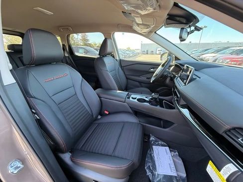 New 2026 Nissan Rogue SV w/ Rock Creek Premium Package image 19