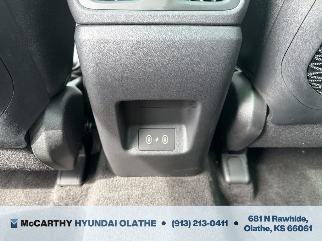 Used 2025 Hyundai Tucson Limited AWD/4WD image 25