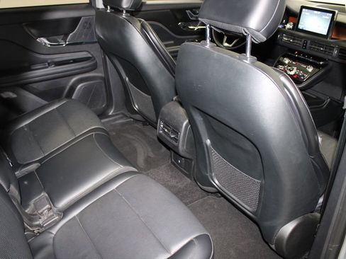 Used 2022 Lincoln Corsair Grand Touring image 33