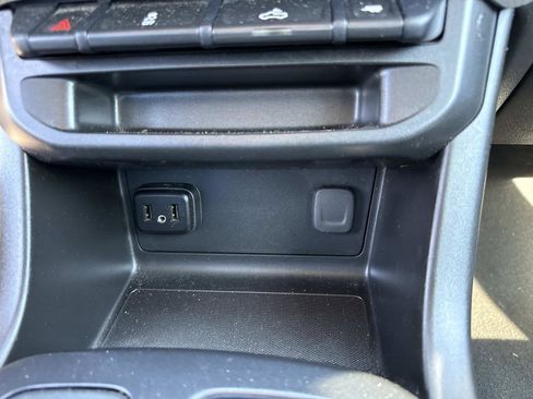 Used 2022 Chevrolet Colorado W/T w/ WT Convenience Package RWD image 25