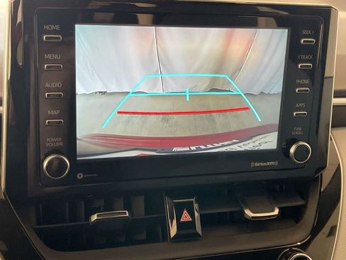 Used 2021 Toyota Corolla SE FWD image 17