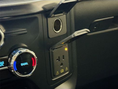 Used 2024 Ford F150 Raptor image 15