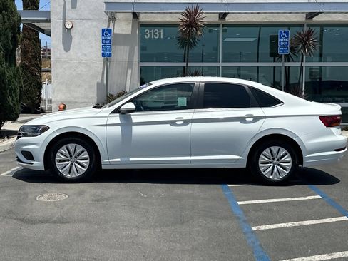 Used 2019 Volkswagen Jetta S w/ Driver Assistance Package FWD image 7