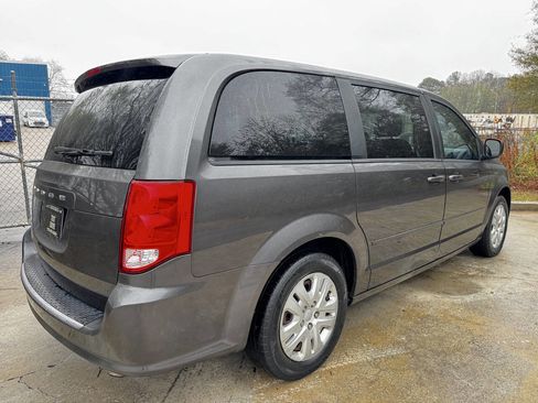 Used 2017 Dodge Grand Caravan SE w/ Power Window Group image 8