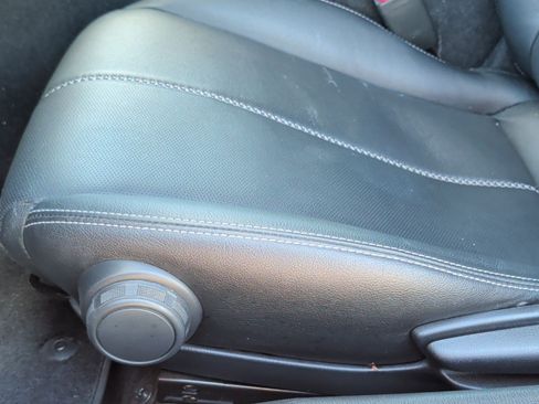 Used 2025 MAZDA MX-5 Miata Grand Touring RWD image 10