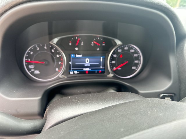 Used 2023 GMC Acadia SLE FWD image 15