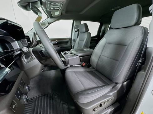 Used 2023 Chevrolet Silverado 1500 LT AWD/4WD image 11