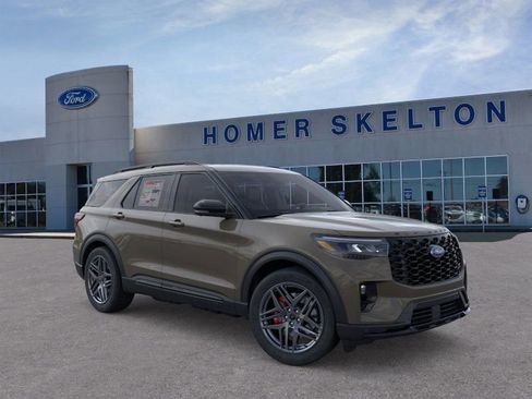 New 2026 Ford Explorer ST image 7