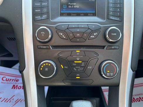 Used 2016 Ford Fusion SE FWD image 14