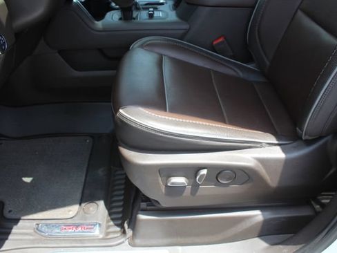 Used 2023 GMC Sierra 1500 Denali w/ Denali Reserve Package AWD/4WD image 44