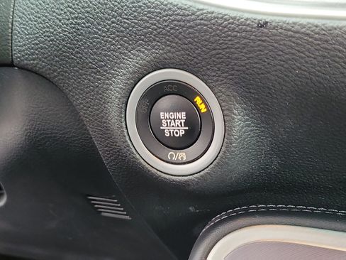 Used 2021 Dodge Challenger R/T Scat Pack image 25