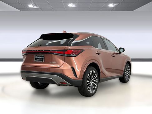 Certified 2025 Lexus RX 350 Premium Plus w/ Accessory Package (Z1) FWD image 9