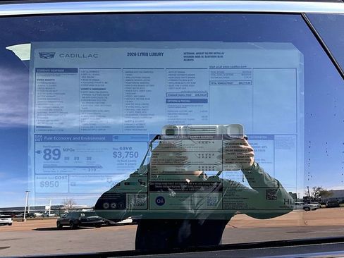 New 2026 Cadillac Lyriq Luxury image 14