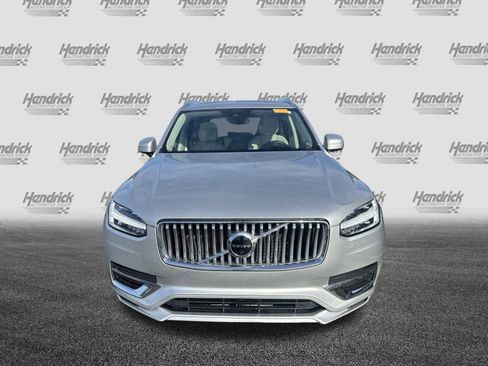 Used 2022 Volvo XC90 T8 Inscription w/ Advanced Package image 3