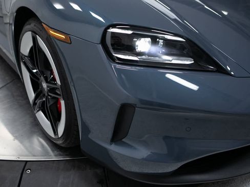 New 2026 Porsche Taycan 4S image 12