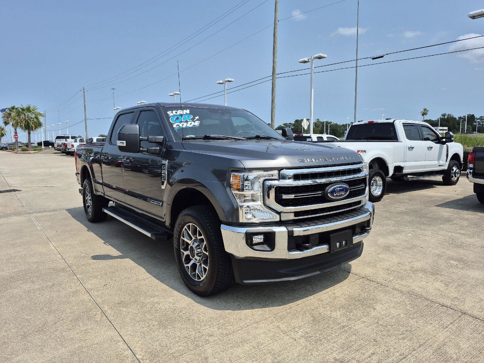 Certified 2020 Ford F250 Lariat w/ Lariat Ultimate Package AWD/4WD image 16