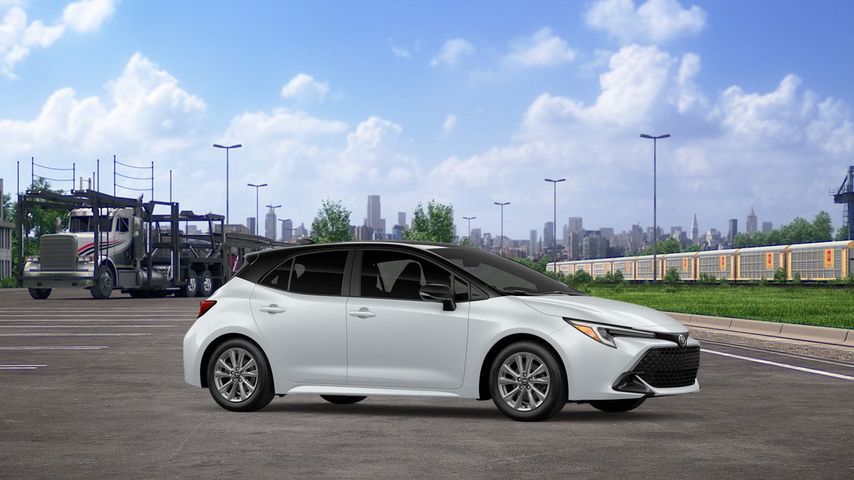 New 2027 Toyota Corolla SE w/ SE Premium Package FWD image 15