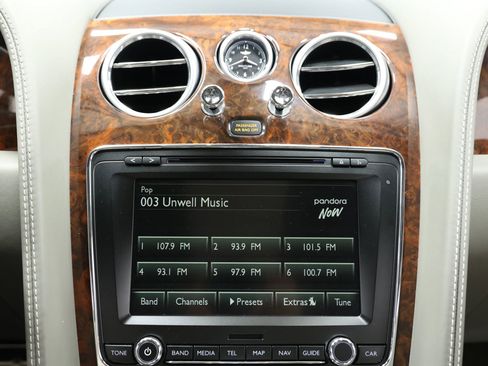 Used 2016 Bentley Continental GT V8 S image 32