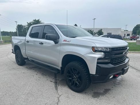 Used 2022 Chevrolet Silverado 1500 LT Trail Boss w/ Bed Protection Package AWD/4WD image 3