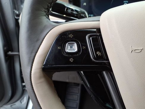 Used 2024 Lincoln Corsair Reserve w/ Equipment Group 201A image 18