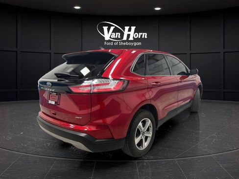 Used 2024 Ford Edge SEL w/ Convenience Package AWD/4WD image 7