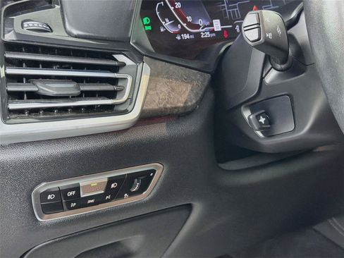 Used 2019 BMW X5 xDrive40i w/ M Sport Package AWD/4WD image 10