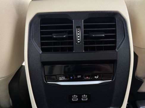 Used 2023 BMW i4 eDrive35 w/ Premium Package RWD image 38