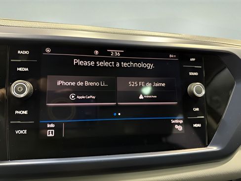 Used 2023 Volkswagen Taos SE w/ Panoramic Sunroof Package FWD image 19