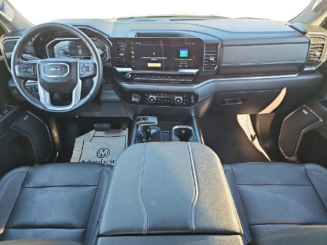 Used 2023 GMC Sierra 1500 SLT w/ SLT Premium Package AWD/4WD image 9
