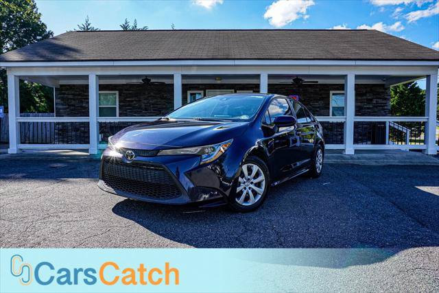 Used 2020 Toyota Corolla LE FWD image 1