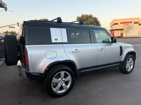 Used 2020 Land Rover Defender 110 First Edition AWD/4WD image 14