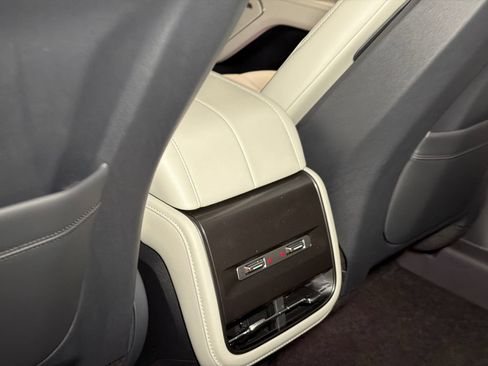New 2026 Lincoln Nautilus Premier w/ Equipment Group 102A AWD/4WD image 18