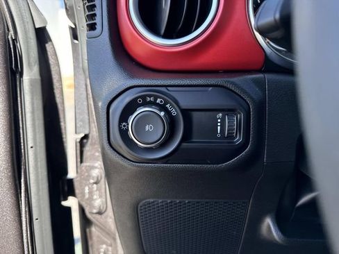 Used 2023 Jeep Wrangler Rubicon w/ Cold Weather Group image 30