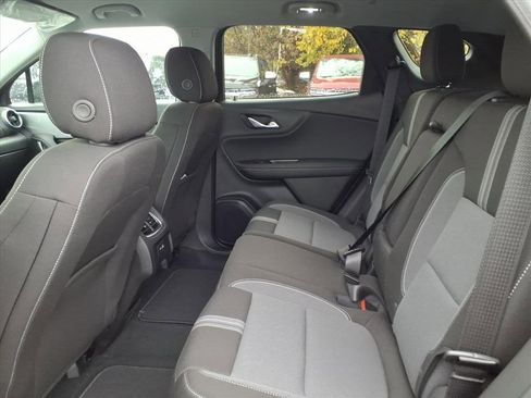 New 2025 Chevrolet Blazer LT w/ Midnight/Sport Edition image 14