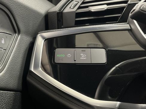 Used 2024 Audi Q3 2.0T Premium Plus w/ Premium Plus Package image 26