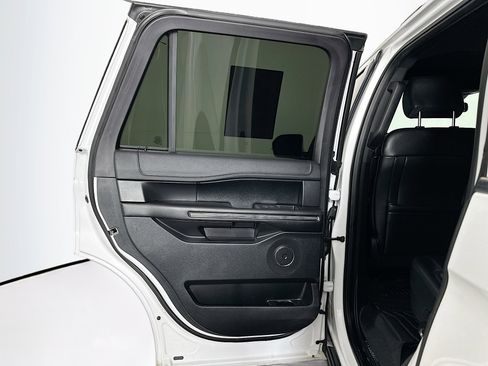 Used 2019 Ford Expedition XLT w/ Equipment Group 201A image 24