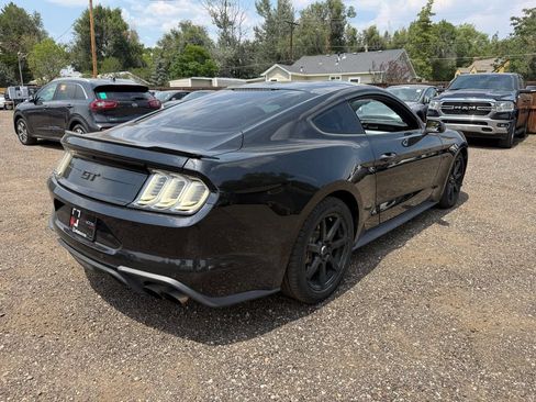 Used 2018 Ford Mustang GT RWD image 4