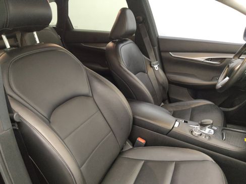 Used 2022 INFINITI QX50 Luxe FWD image 21