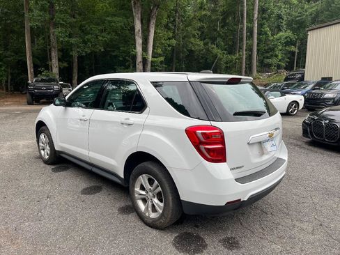 Used 2017 Chevrolet Equinox LS FWD image 7