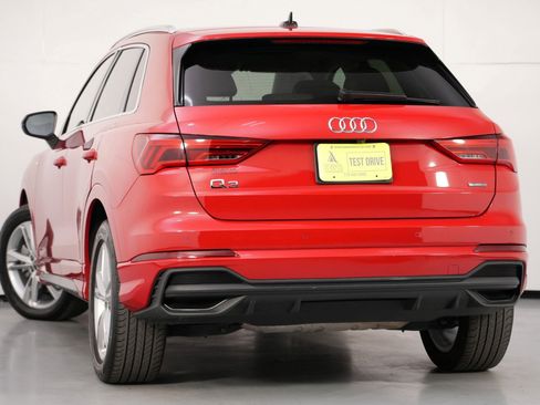 Used 2023 Audi Q3 2.0T Premium Plus image 5