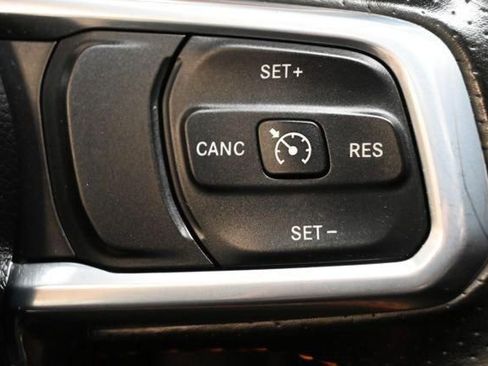 Used 2021 Jeep Gladiator Mojave w/ Trailer Tow Package image 16