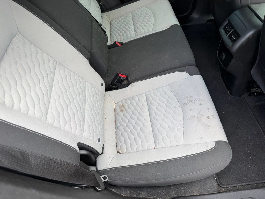 Used 2018 Chevrolet Equinox LS FWD image 20