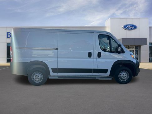 Used 2023 RAM ProMaster 2500 image 1