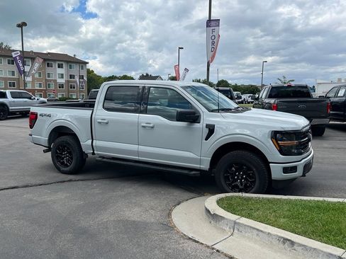 Used 2026 Ford F150 XLT w/ XLT Black Appearance Package AWD/4WD image 5
