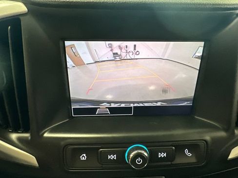 Used 2023 GMC Terrain SLE w/ Driver Convenience Package AWD/4WD image 17
